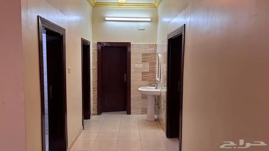 شقق سكنية للإيجار بالطائف طريق المطار مكونه من 2غرف مفروشة 5