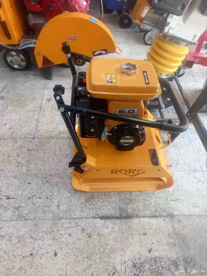 ماكينة لحام كبير نطاط دكاكة هزاز مكينة قص ازفلت 7