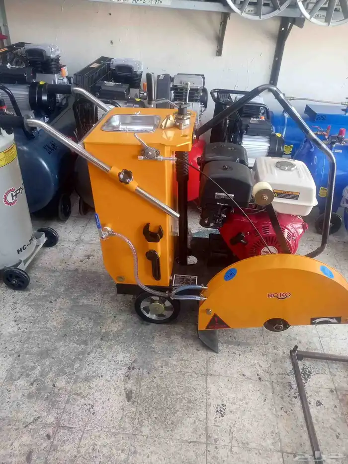 ماكينة لحام كبير نطاط دكاكة هزاز مكينة قص ازفلت 5