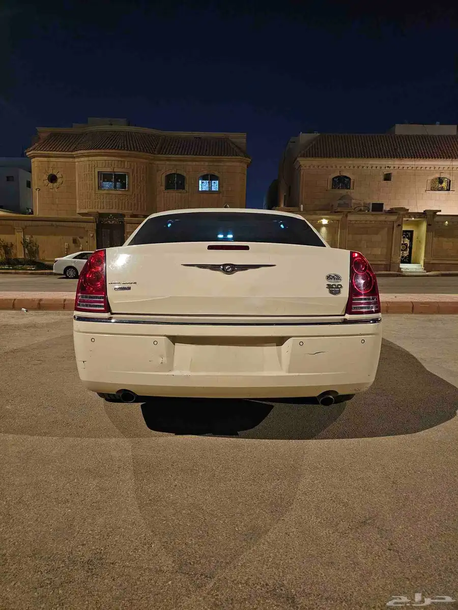 كرايزلر C300 2008 3
