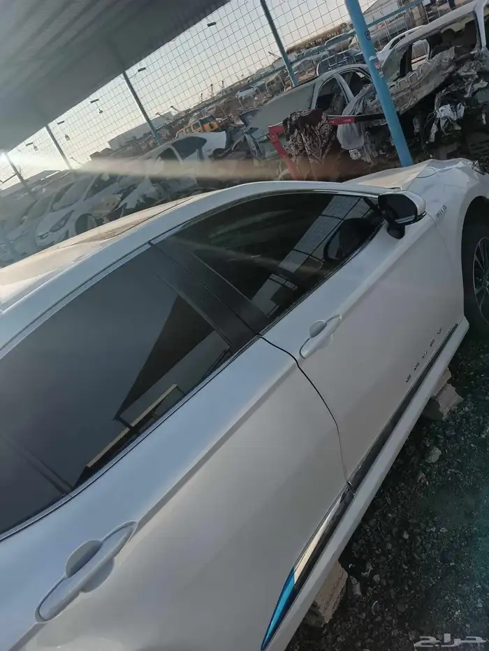 تشليح كامري 2020 هايبرد لبيع قطع غيار فقط 0