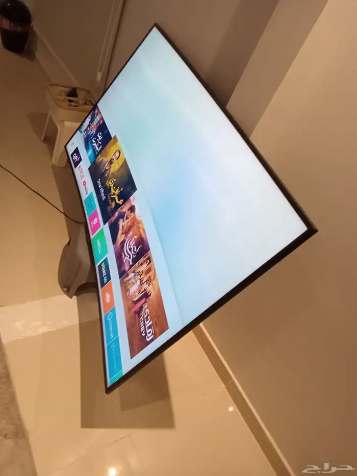 شاشة سامسونج 65 كيرف 6