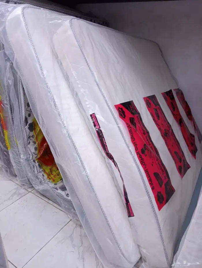 مراتب طبية ومفارش وبطانيات ومخدات واسره خشب و حديد 5