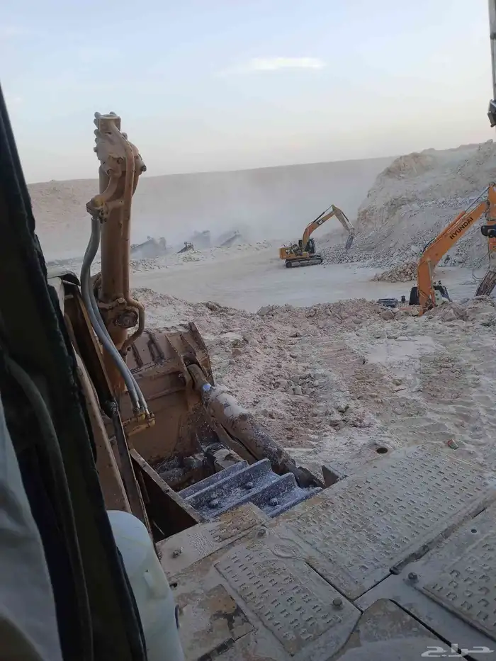 السلام عليكم سواق بلدوزر تركتل يبحث عن عمل 6