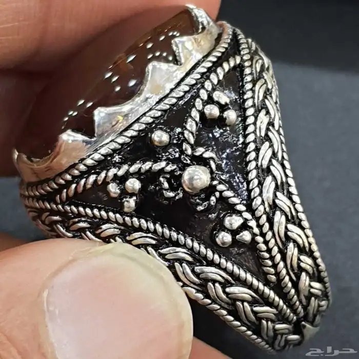 خاتم عقيق يماني كرزي دموي 2