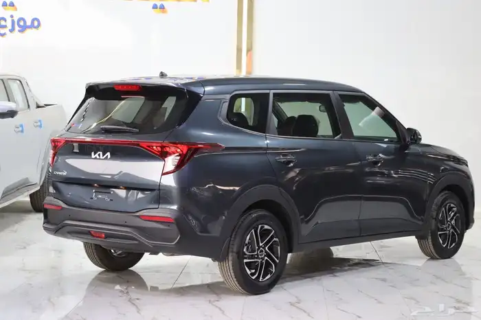 كيا كارينز استاندر 2025 متوفر جميع الالوان بأقل سعر 3