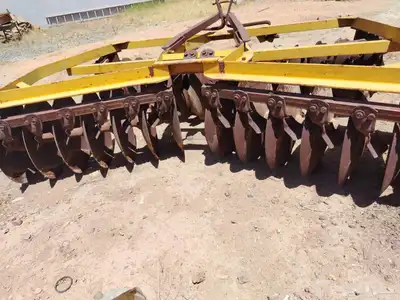 دسك حرث للبيع عدد اثنين 3