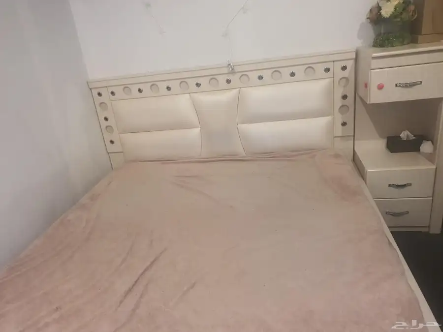 سرير مع المرتبه   كمدينه 0