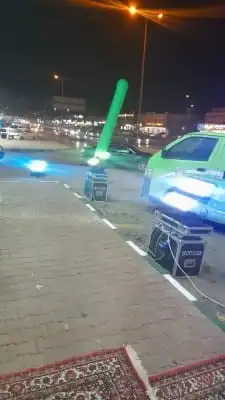 تاجير بالونات راقصه وإضاءات وبوابات ترأس كراسي وطاولات 7
