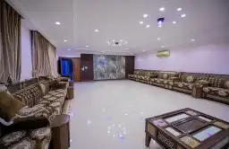 استراحة الشرق قسمين 9
