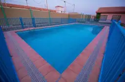 استراحة الشرق قسمين 0