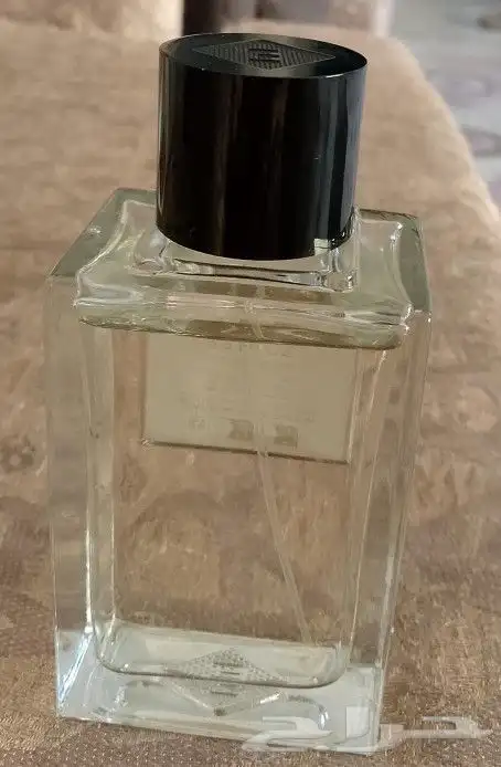 عطر نيش للبيع شبه جديد جدا 1