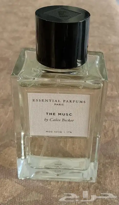 عطر نيش للبيع شبه جديد جدا 0