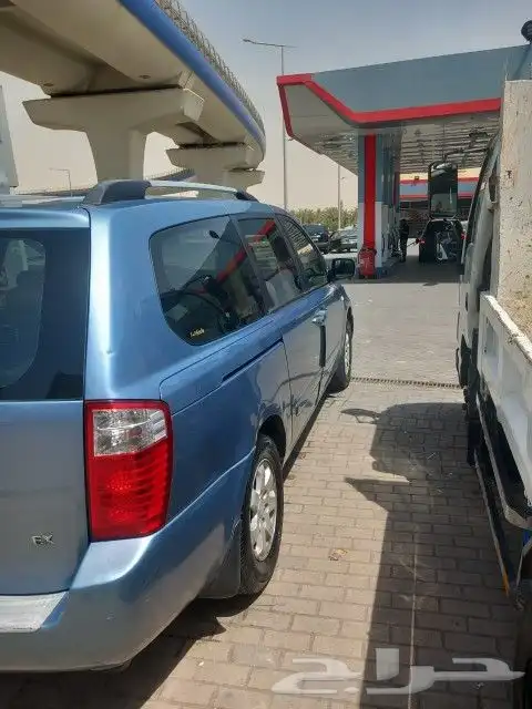 كيا كرنفال 2009للبيع 3