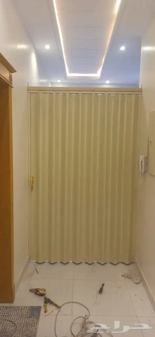 ابواب سحب سحاب سحابة جلد وبلاستيك كورديون 1