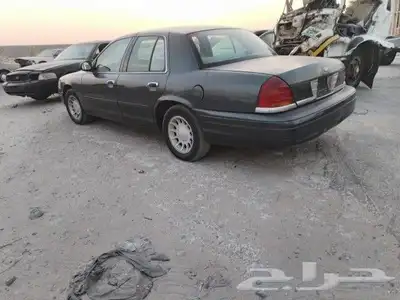 فورد فكتوريا تشليح 2002 2
