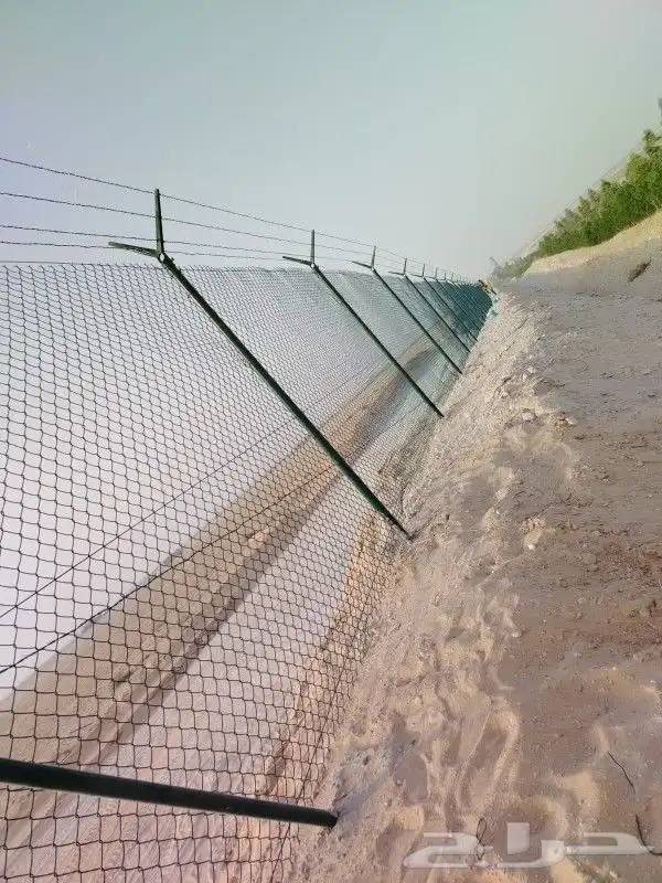 تركيب شبك سياج بجميع انواعه 0