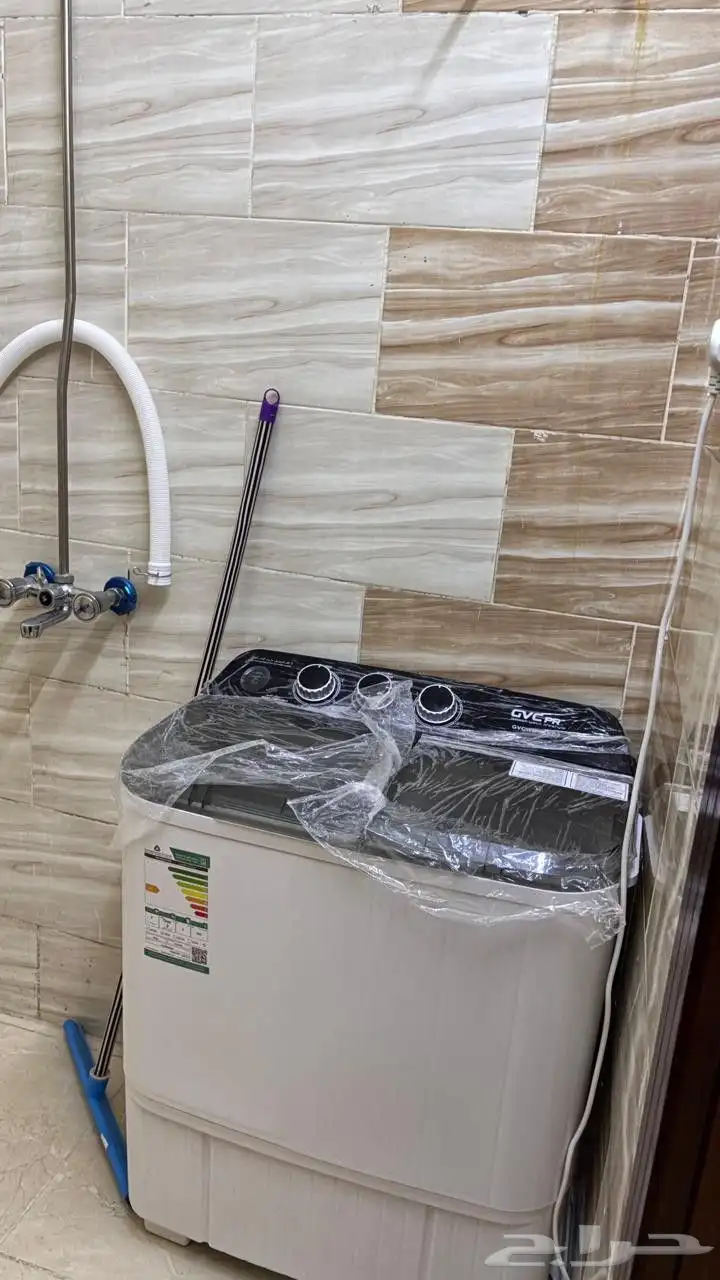 شقق سكنية للإيجار بالطائف طريق المطار مكونه من 2غرف مفروشة 2