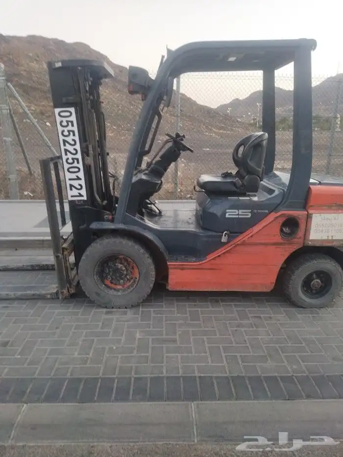 ابو فهد لتاجير المعدات الثقيله 2