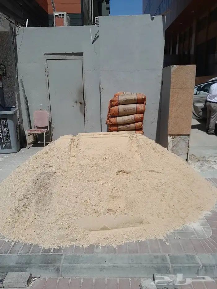 قلاب بطحاء اسمنت بلك اسود واحمر 7