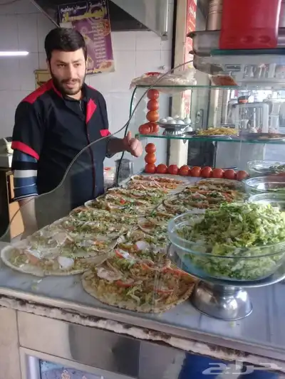 مطلوب وظيفة في السعودية معلم فول وحمص وفتات 1