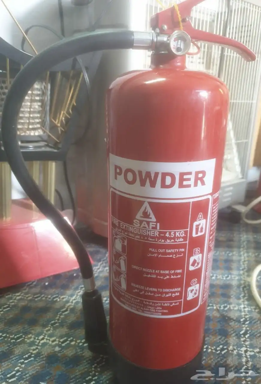 للبيع طفاية حريق جديد بالكرتون لم يستخدم 4 ك ونص 1