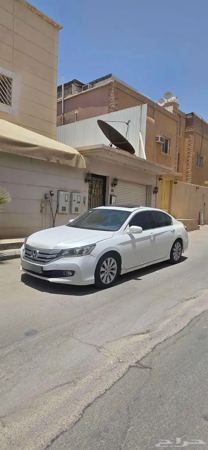 هوندا أكورد 2015 للبدل بجيب فقط 7