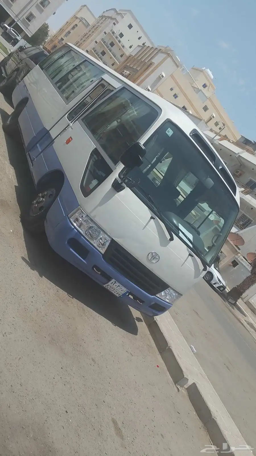 ديزل كوستر باص للايجار 30 راكب مع سواق و 15 را ب باص 0