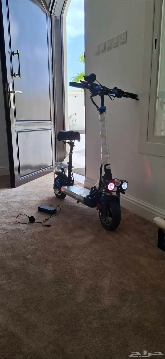 سكوتر الوحش 0