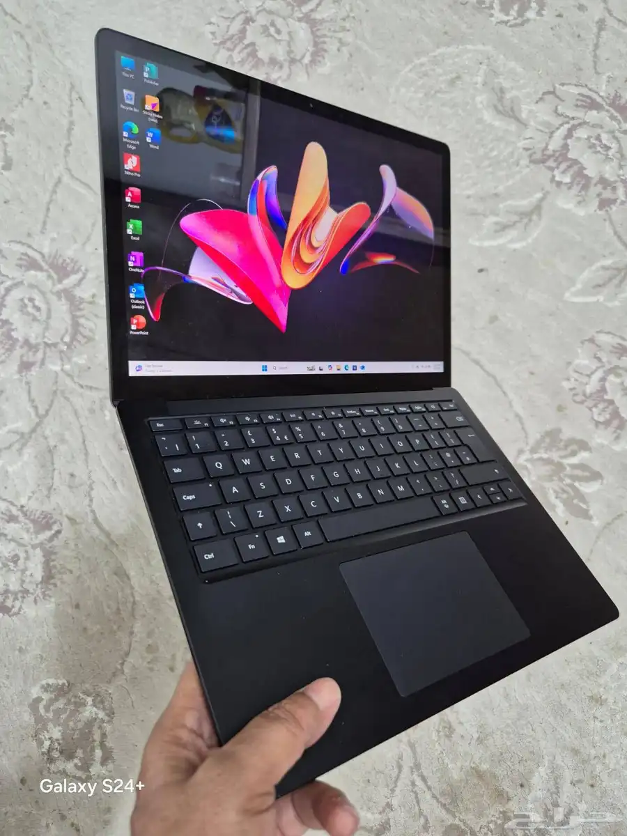 Microsoft Surface Laptop 5   Power Meets Elegance 1