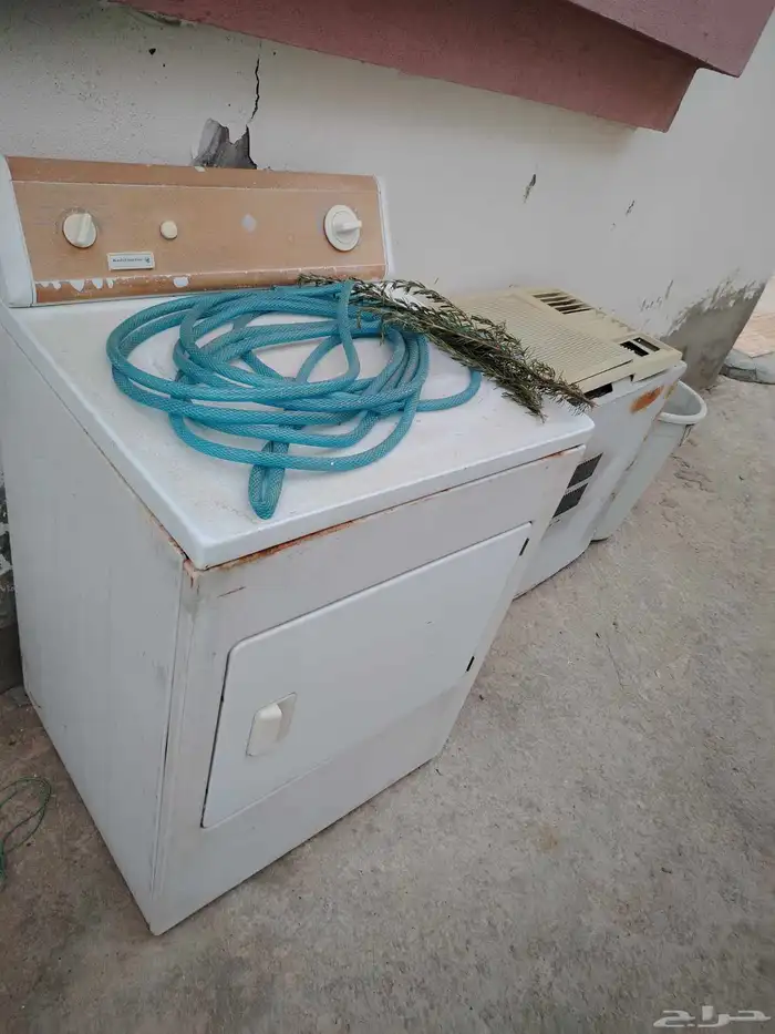 أغراض كلها نظيفه ماعدا المجفف يحتاج سير 2