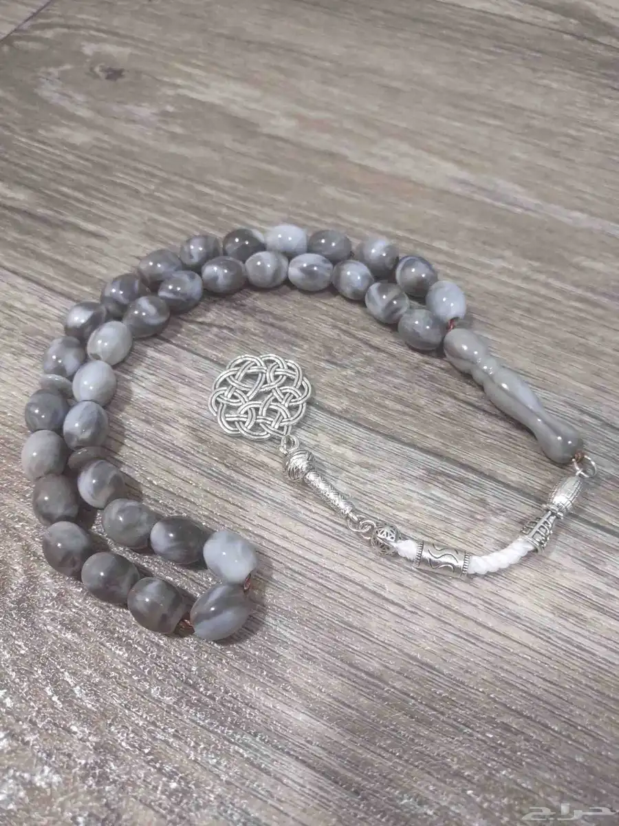 سبح بالجملة (الدرزن 12حبة) ب 55 3