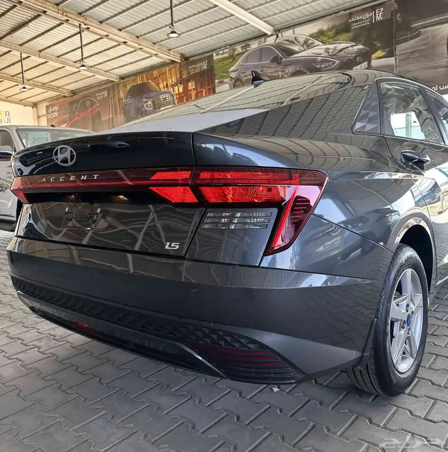 هيونداي اكسنت سمارت 2025  hyundai accent smart 8