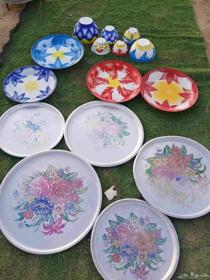 صحون معدن ابو ورده. وصحون غضار 0