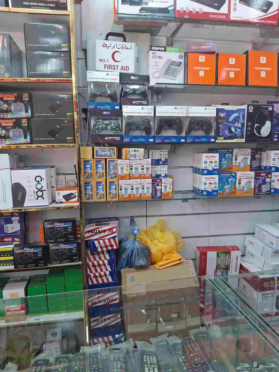 ل متجر الالكترونيات تركيب أطباق الأقمار الصناعية والكاميرات 7