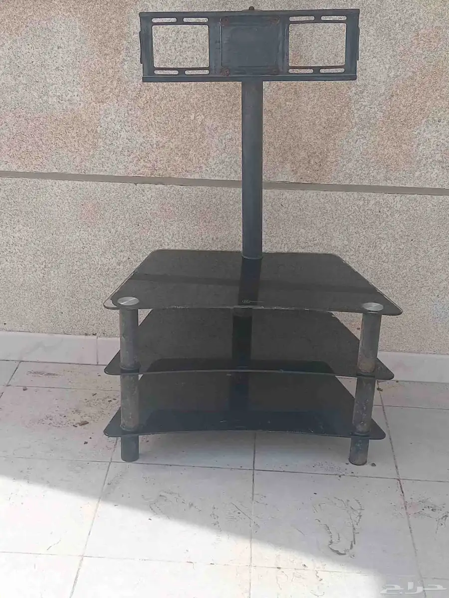 طاوله مع حامل شاشه سوداء 0