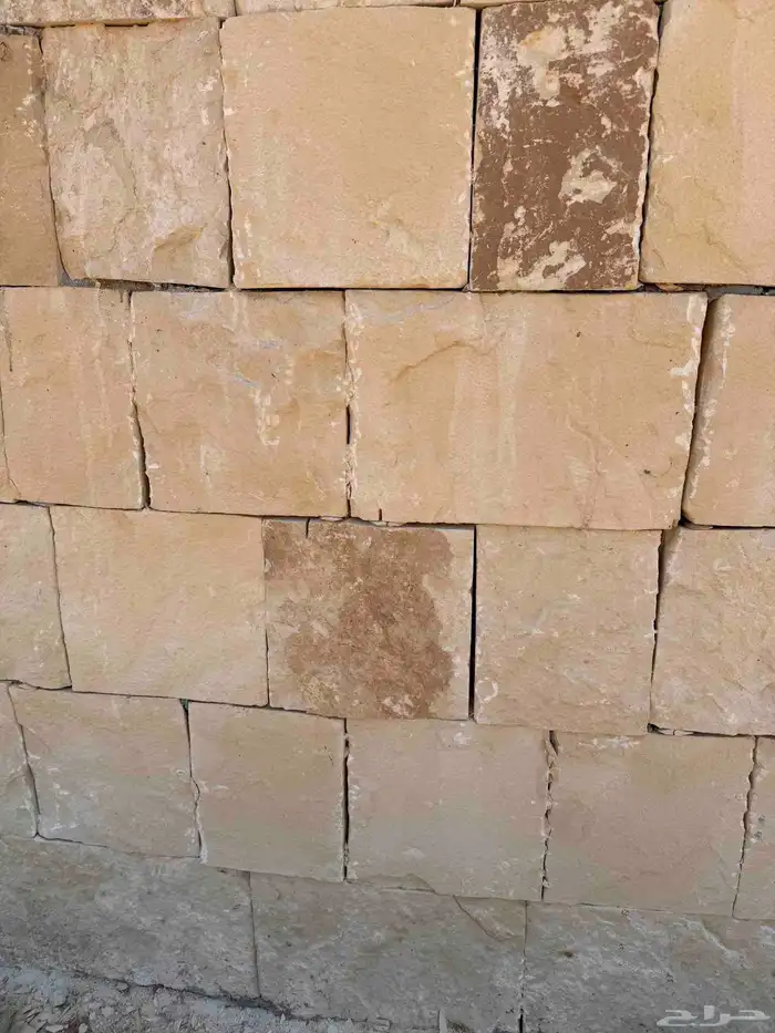 حجر طبيعي وعشواي  مع مواد و بدون مواد توريد وتر يب 0