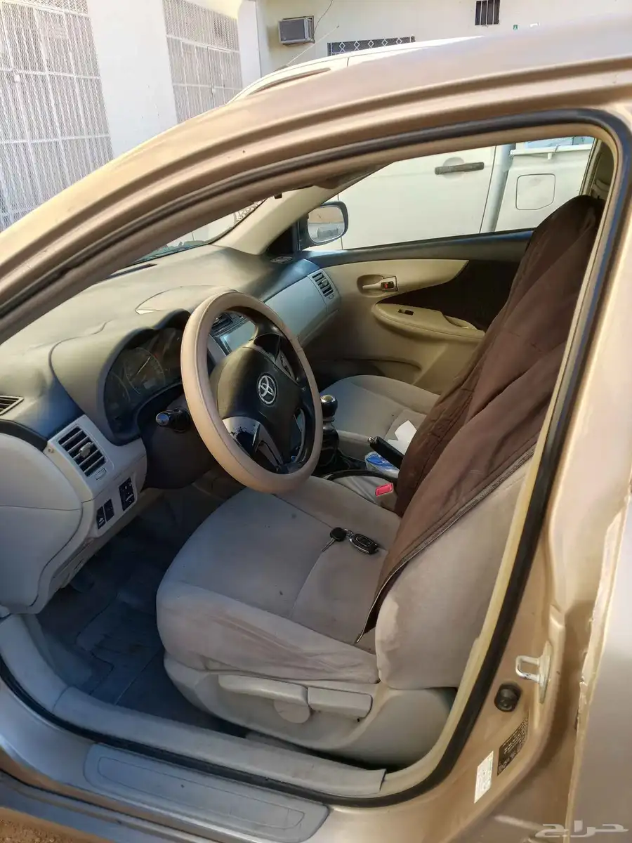 TOYOTA CROLA 2012 GAIR MANUAL CONDITION IS GOOD 5