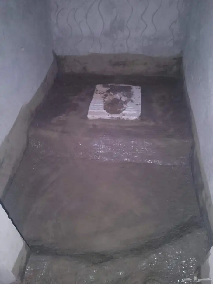 تنفيذ عازل اسمنتيه وجهين للدورت المياه 1