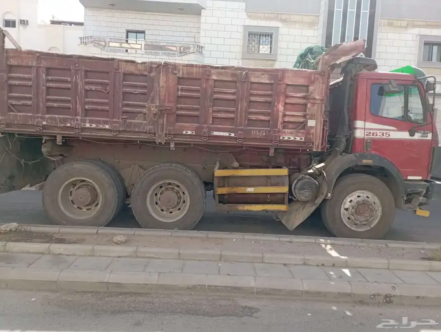 شيول قلابات ل الحفر والدفن مكة 2
