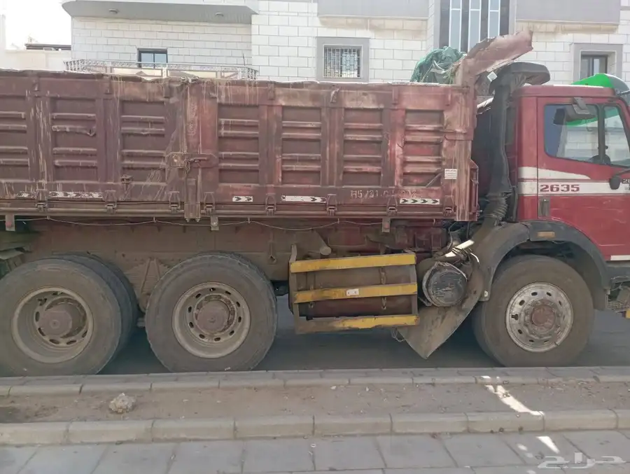 شيول قلابات ل الحفر والدفن مكة 3