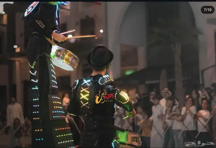 عروض السيرك وعروض حية للحفلات الخاصة والعامة مثل المهرجانات 2