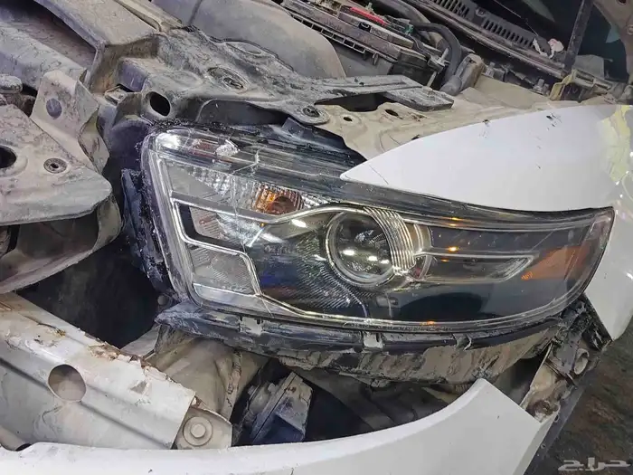 عدسات ليد زنون محولات لمبات اسطبات شمعات اصلاح النور تفصيل ق 32