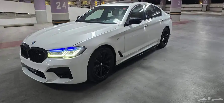 بي ام دبليو 520i 2018 4