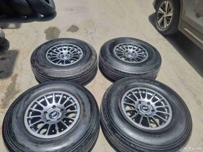 كفرات بلون الكفرات نضيفه مره على الشرت مع جنوط بريد 3