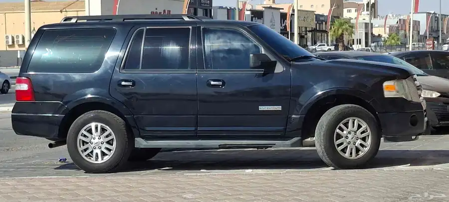 فورد اكسبديشن 2008 5