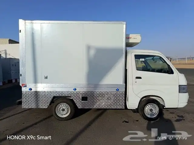 تجهيز سيارات مبرده وصناديق الدينات وعزل الفان واجهزة تجميد 7