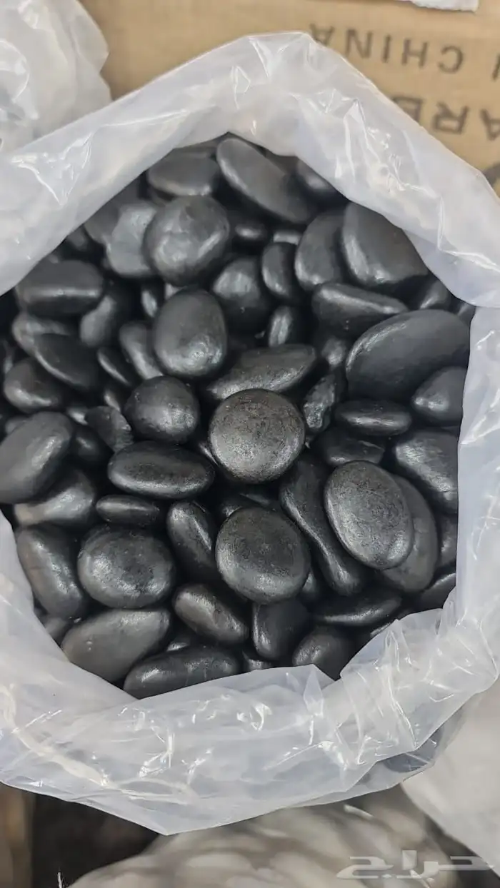 بحص ابيض واسود ولامع وعسلى 2