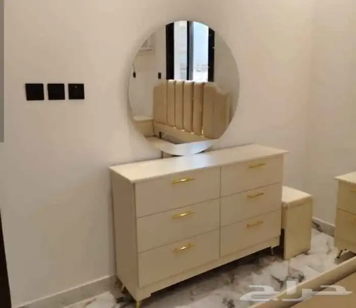 غرف نوم فخمة بتصميم عصري وكمان سراير ودواليب وخدمة توصيل 1