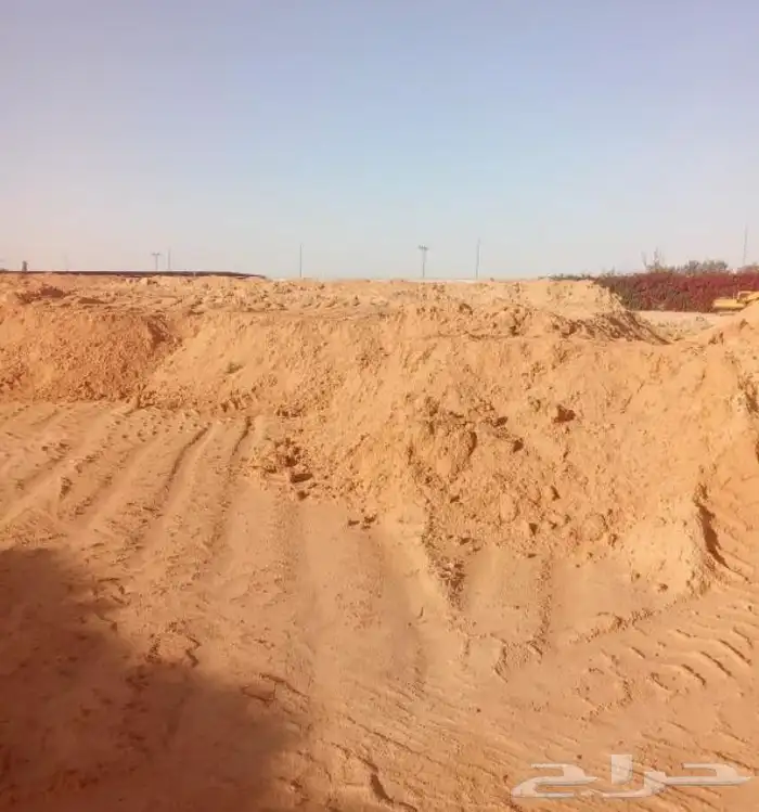 طين زراعي نظيف درجه اولا من بطن مزرعه في الخرج 0